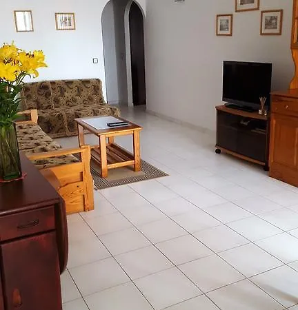 Viktoria * Albufeira
